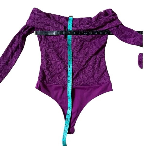 NEW AFRM Nia Off Shoulder Purple Lace Bodysuit - Image 4