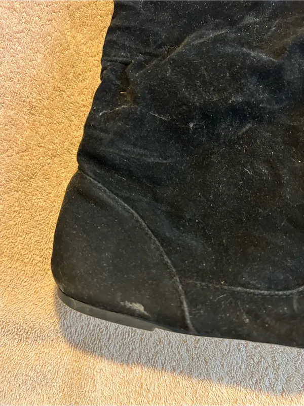 Source Unknown Black Suede Over-the-Knee Flat Boots - Image 4