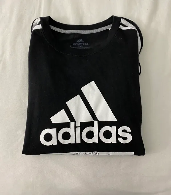 Adidas Black T Shirt - Image 4