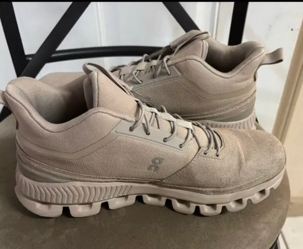 7.5 On Cloud Hi Monochrome Desert/Taupe High-top running Sneakers - Image 5