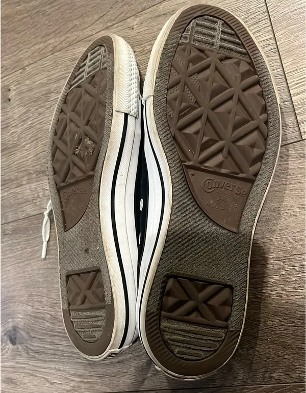 Black Converse - Image 4