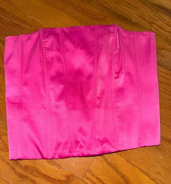 Pink Corset Edikted - Image 3