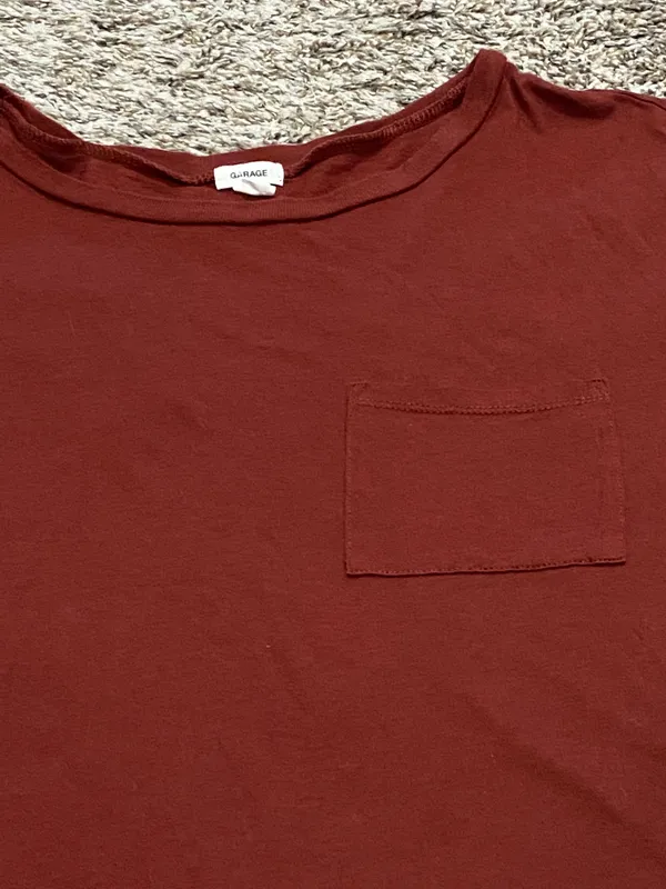 Garage Size medium  crop top - Image 3