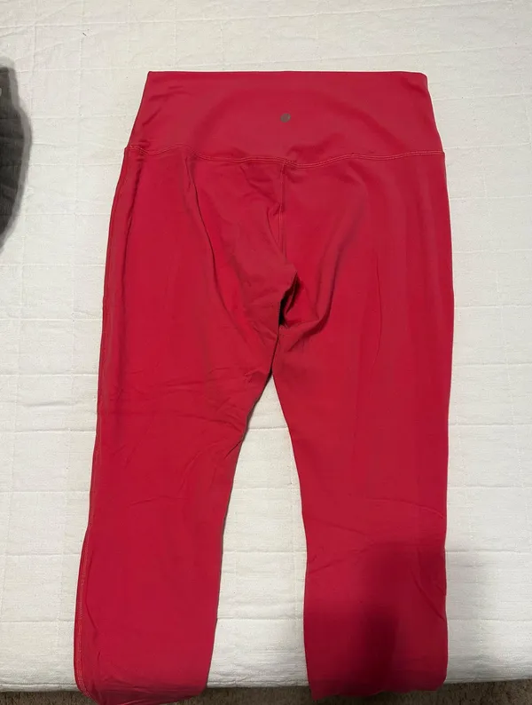 Lululemon 25” Align leggings in color sonic pink - Image 2