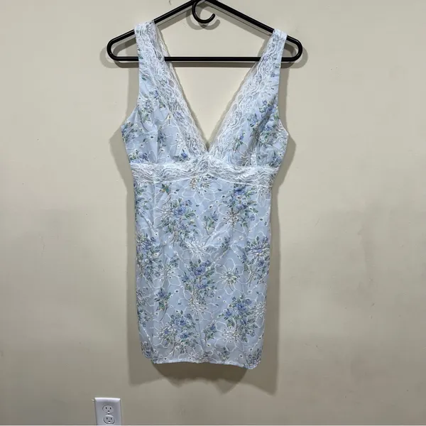NWT Hello Molly COQUETTE LOVER LACE MINI DRESS BLUE size 4 - Image 3