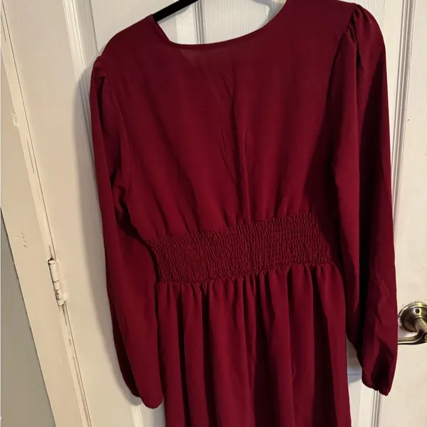 Red Long Sleeve Dress Size L - Image 4