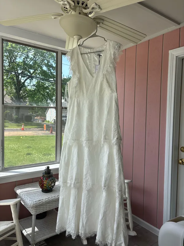 Zesica White Ruffle dress Size M - Image 5