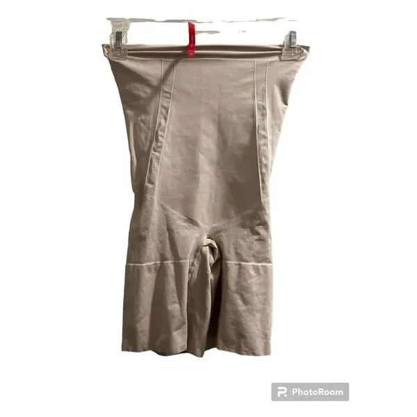 ✨Spanx OnCore High-Waisted Mid-Thigh Cream Sz M Shaper✨ - Image 5