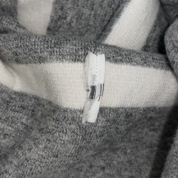 Abercrombie & Fitch Womens Stripe Soft Collection Pullover Sweater Gray White XS - Image 5