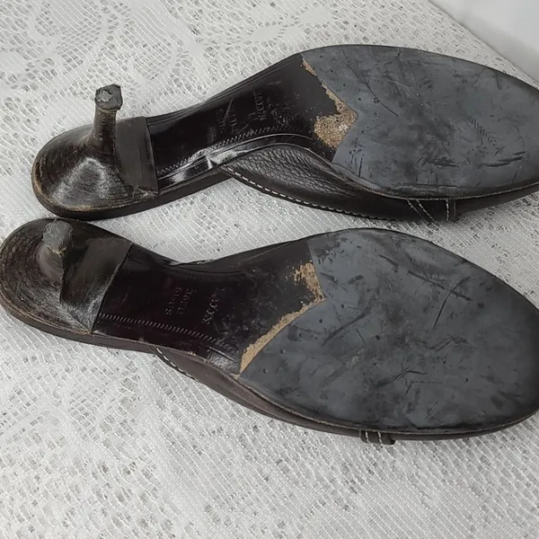 Bally slip on brown leather kitten heels sz 5.5 - Image 7
