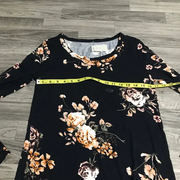 Maurices Floral Navy Blue Long Sleeve Shirt; small women’s; New - Image 6