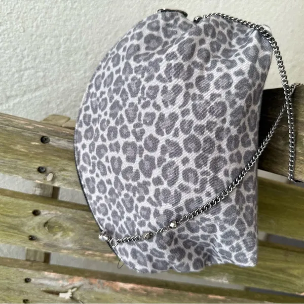 Mary Frances Wild Star Beaded‎ Grey Crossbody Bag B - Image 2