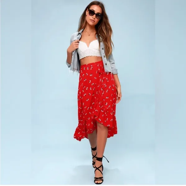 Billabong Dancing Till Dawn Red Floral Midi Wrap Skirt Size Medium - Image 3