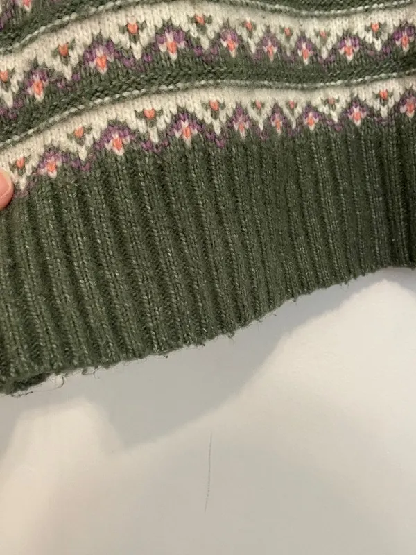 CROFT & BARROW Extra Cozy Sweater Olive Green White Fair Isle Geometric Hearts M - Image 10