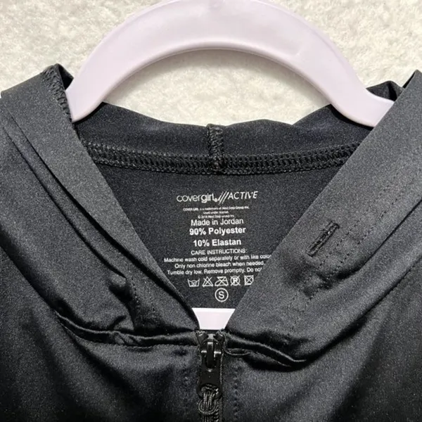 Covergirl Active Womens Size S Hooded Sleeveless Jacket Zip Front Printed‎ - Image 3