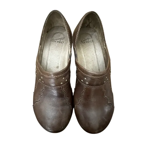 DANSKO Hailey Professional Staple Clog Mule Platform Nursing Shoe Studs 7.5-8/38 - Image 2