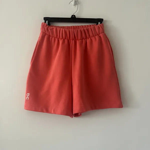 On Cloud Running Coral Club Athletic Sporty Workout Shorts NWT Size XS - Image 4