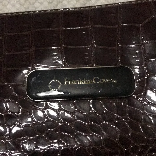 Franklin Covey Maroon Red Faux Leather Large - Image 2