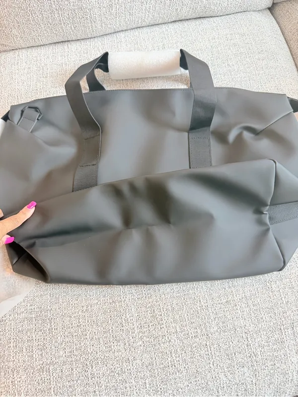 NWT Rains Hilo Weekend Overnight Bag size small waterproof black - Image 12