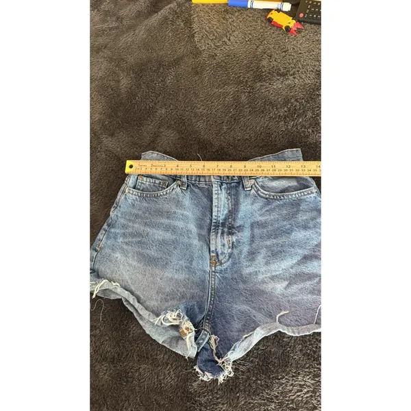 BDG Urban Outfitters A-Line Shorts Light Wash, High Rise, Womens Size 27 - Image 6