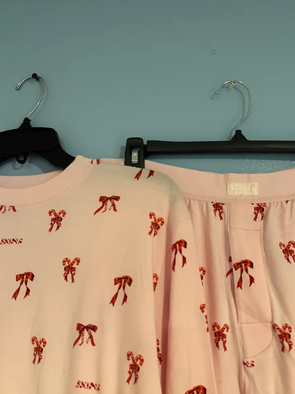 SKIMS Candy Bow Pajama Set - Image 4