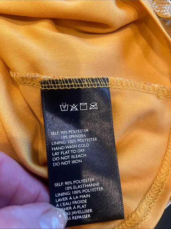 Daisy Print Yellow Mini Skirt urban outfitters xs - Image 3