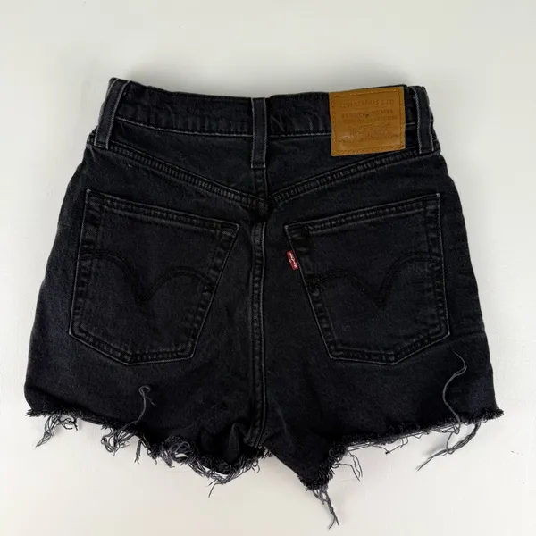 Levi’s Ribcage Straight Black Denim Jean Shorts - Image 5