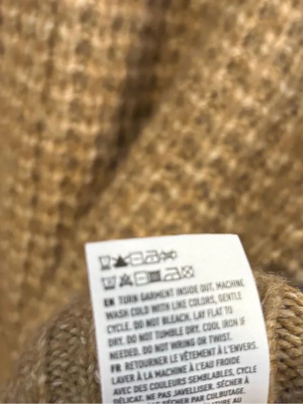 American Eagle tan oversized v neck sweater size XL - Image 7