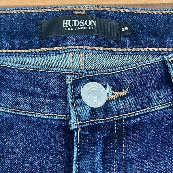 Hudson women’s Lana slim boyfriend jean - Image 2