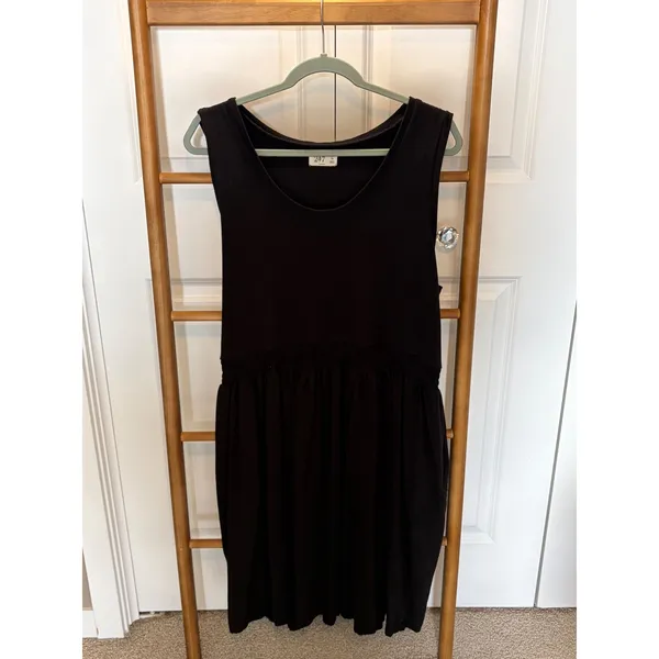 24/7 by Maurices Womens 3X Black Ribbed Smocked Waist Sleeveless Skater Dress - Image 2