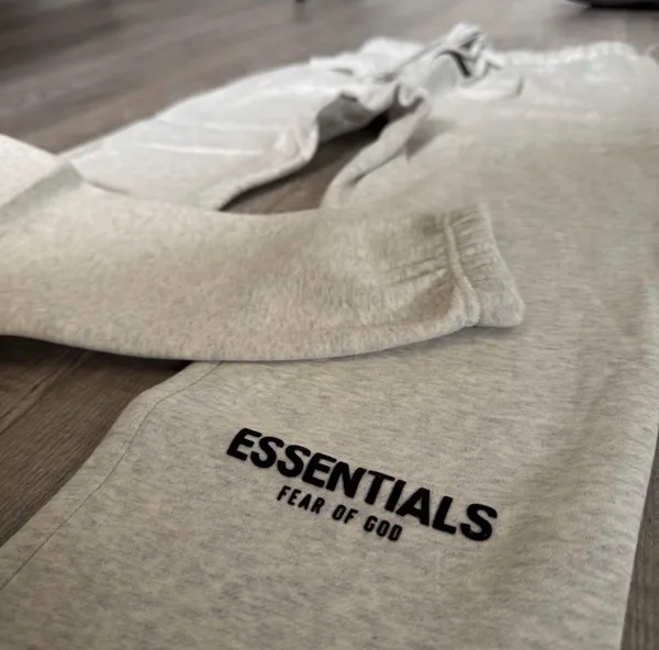 Essential x small Light oat cuffed sweatpants New - Image 2