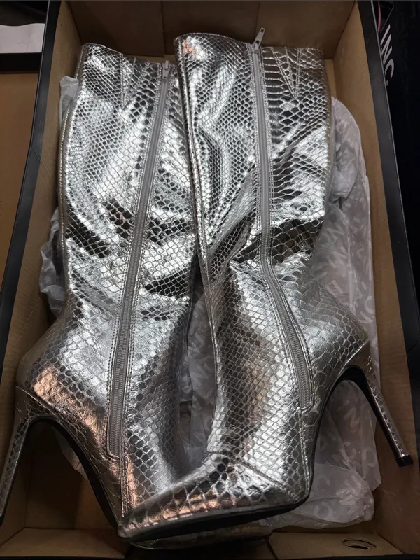 I.N.C. International Concepts Women's Rajel Knee High Boots Size 6M - Image 2
