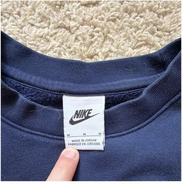 Nike Sweatshirt - Image 2