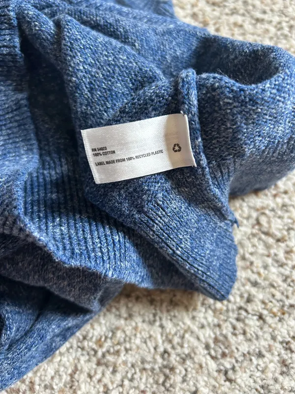 Navy Blue Gap Sweater Knit - Image 4