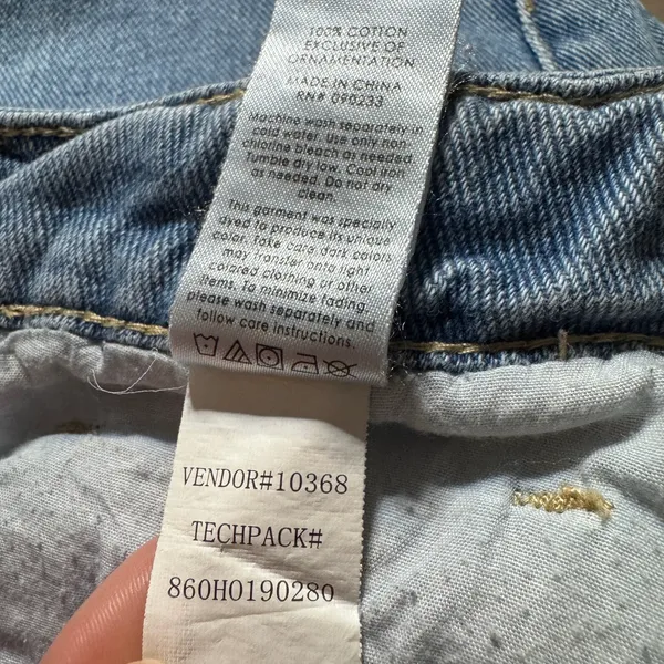 PacSun Mom Jean 29 or 8 Medium Wash Blue Embroidered‎ Daisy Floral Denim Pants - Image 9