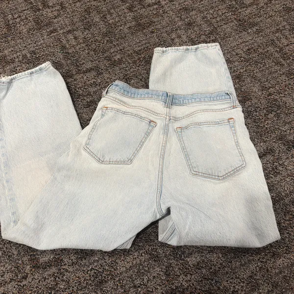 Abercrombie Straight Jeans - Image 4