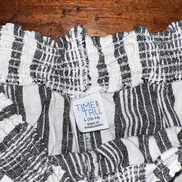 Time and Tru High Waist Striped Black and White Shorts - Image 3