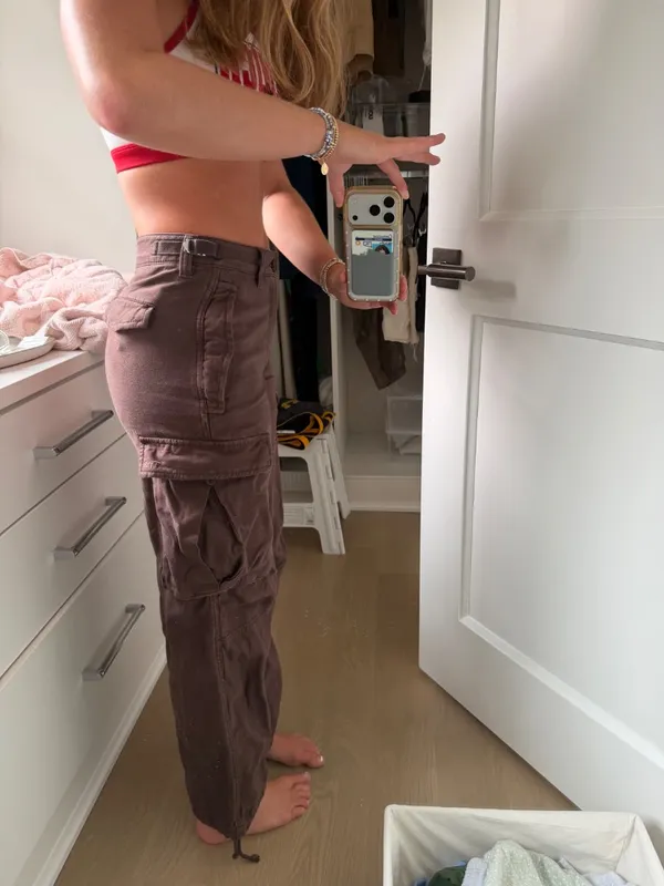 Aritzia Brown Cargo Pants  - Image 5