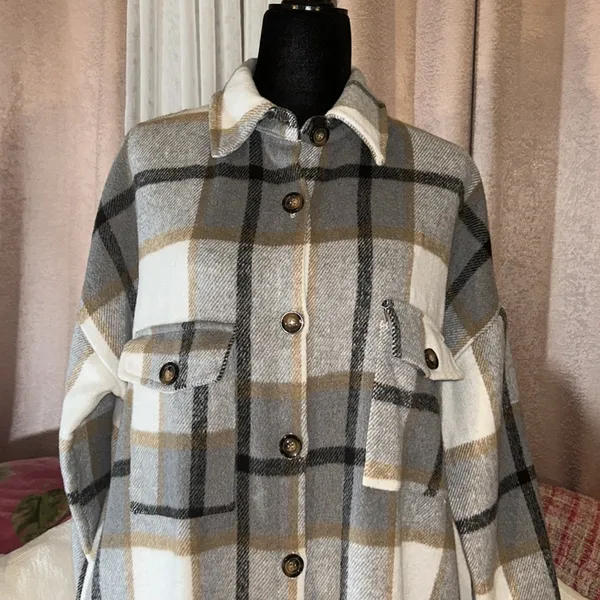 Size M Mid Length Flannel Pocketed Button Down Jacket Tan Size M - Image 2