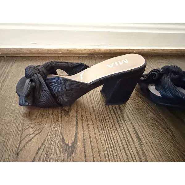 MIA Mechelle Knotted Bow Black Sz 6 Mule Block Heels Quiet Luxury NEW - Image 11