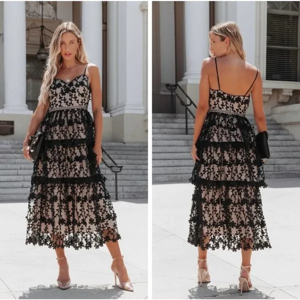 Endless Rose Lace Dress - Image 2