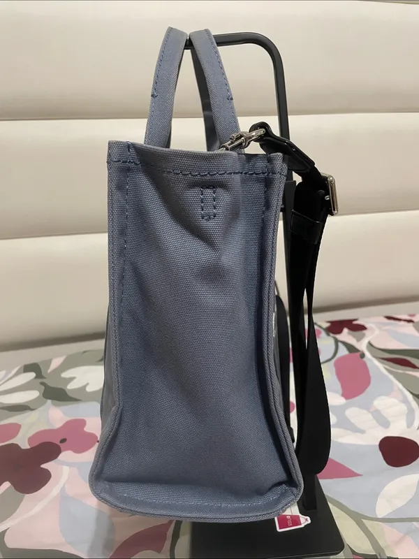 Marc Jacobs -The Tote Bag in Blue Canvas - Image 4