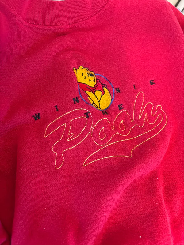 Disney VINTAGE | Winnie the Pooh Embroidered Vintage 90s Red Sweatshirt Medium - Image 2