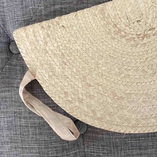 Poppy sage half moon Natural straw Woven Clutch - Image 2