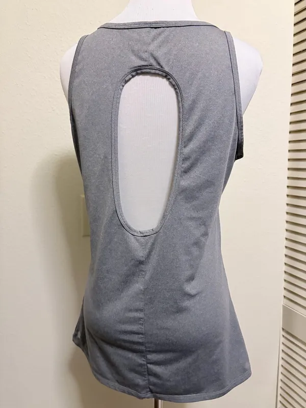 5/$30 🎈Fabletics medium embra open back grey tank top - Image 3
