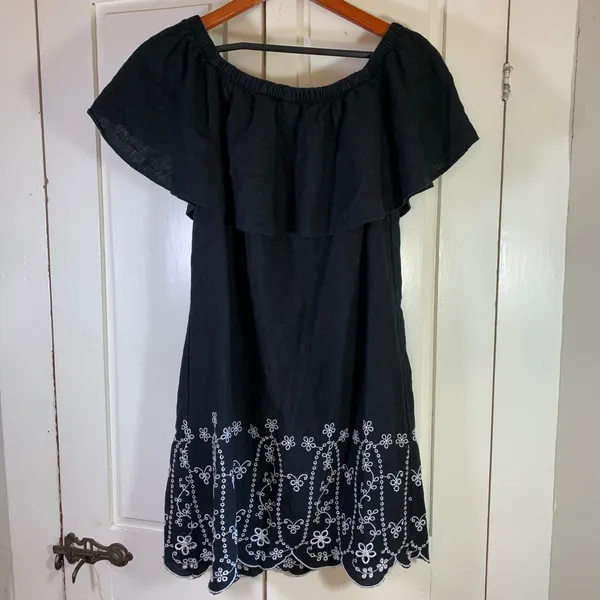 Old Navy Off Shoulder Black Dress S Embroidered Floral‎ Scallop Hem Linen Blend - Image 2