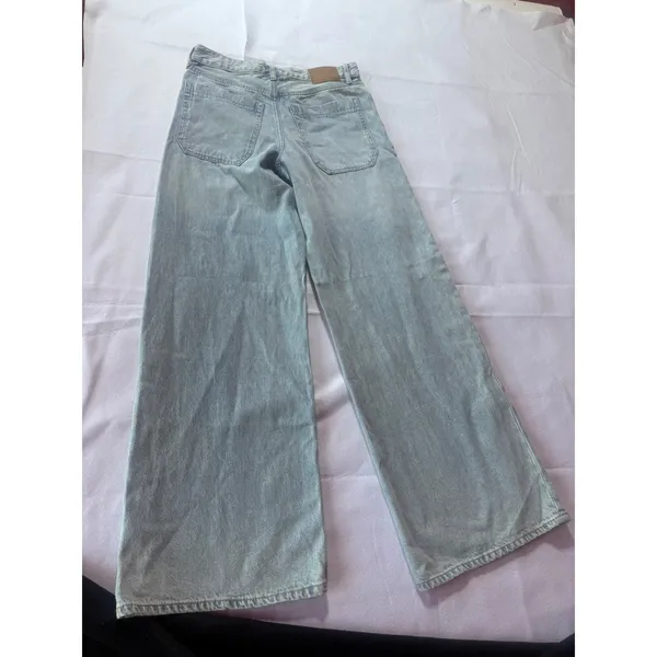 Aeropostale Super Baggy High Waisted Wide Leg Light Wash Jeans Size 2 Reg - Image 3