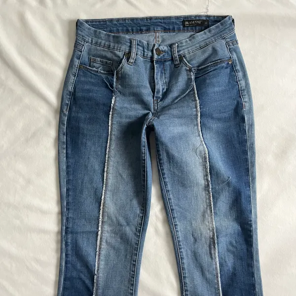 BLANK NYC two-tone split hem mid rise jeans - Image 7