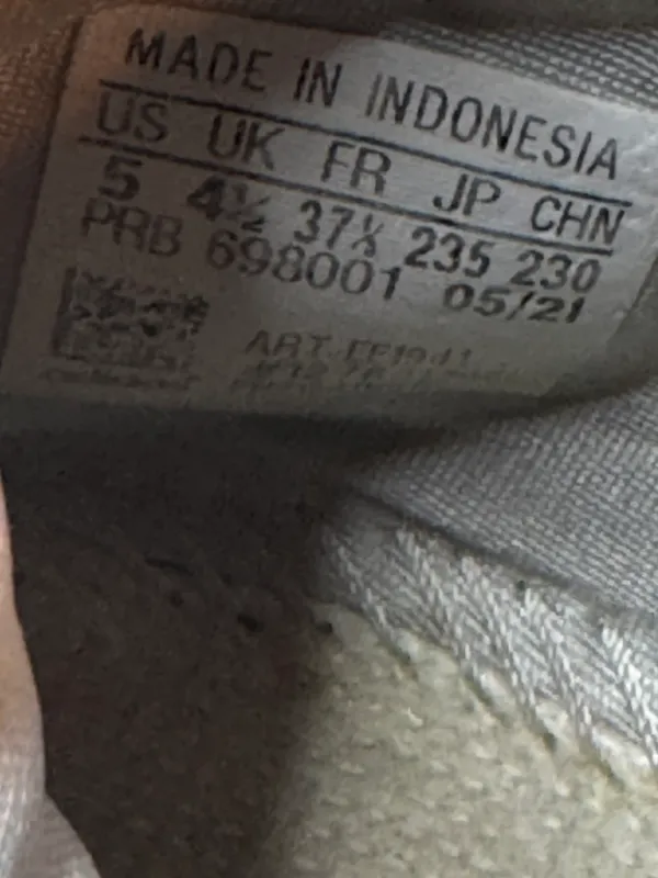 Adidas Cloud Foam Size 5 - Image 10