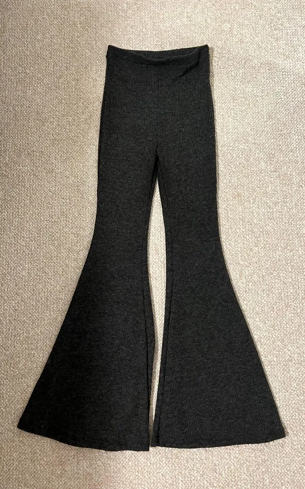 Akira Sweater Matching Set - Image 7